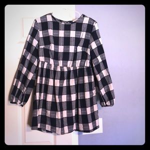 Gingham Navy and cream babydoll long sleeve top